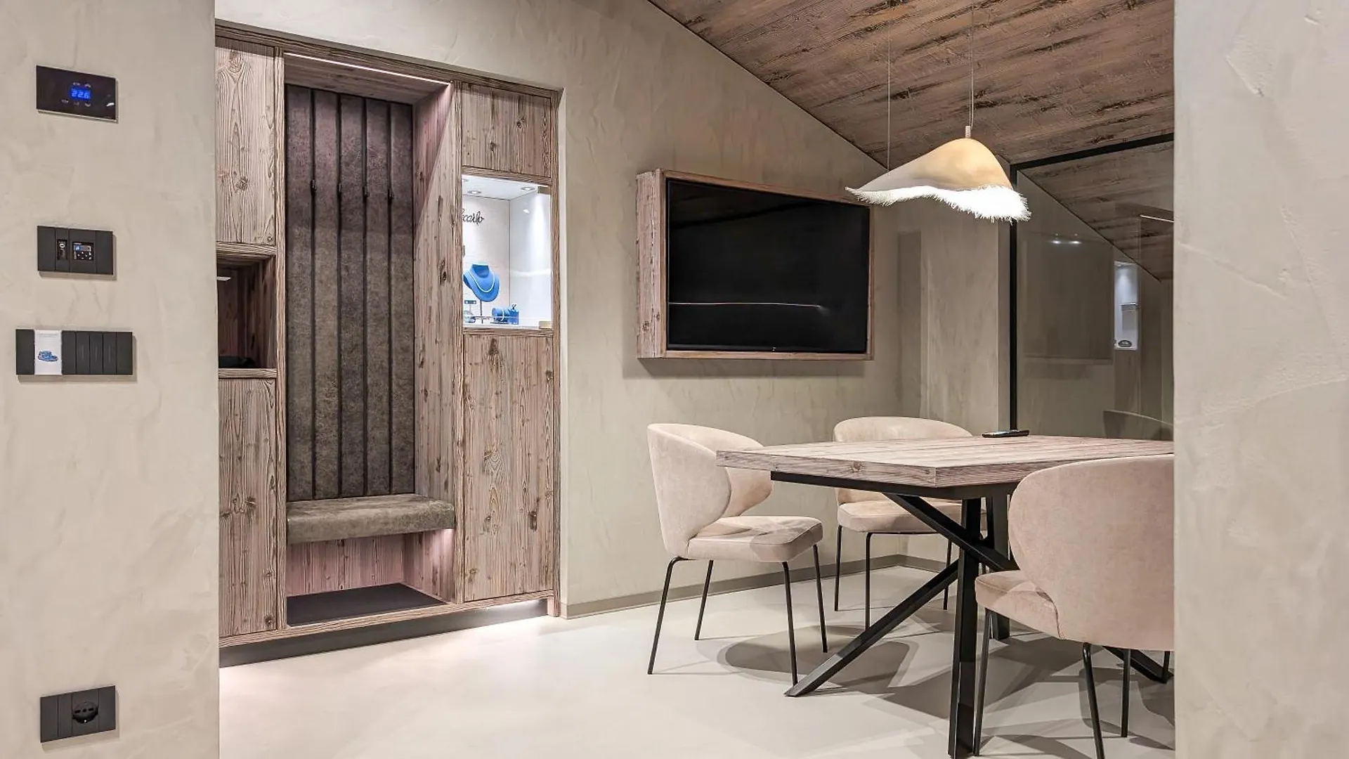 Mohe Boutique Hotel Ливиньо